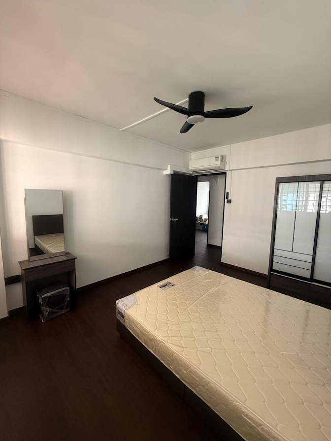 DL's room