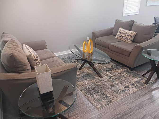 CL&C Property Management and Consulting's room