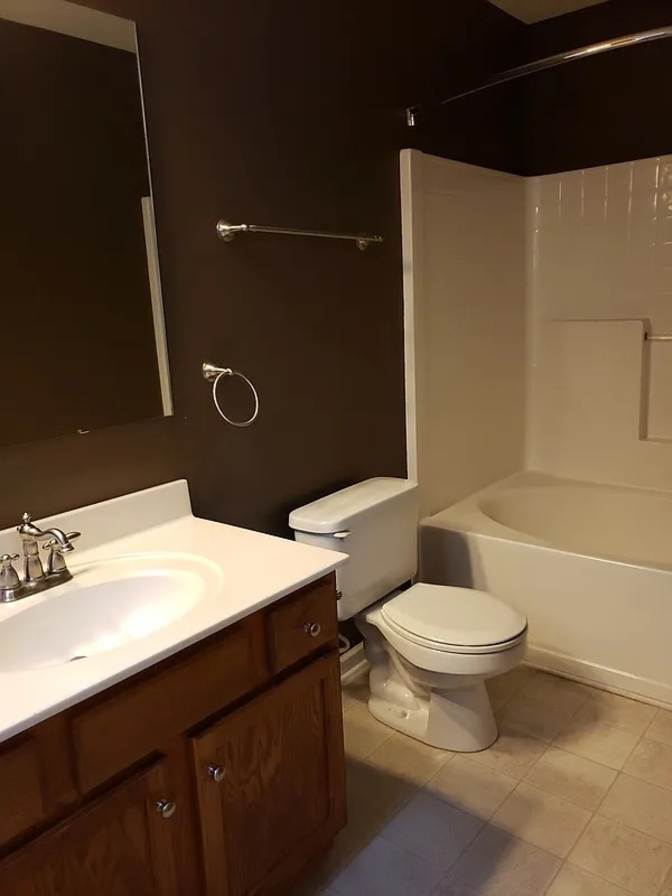Alcove Rooms's room