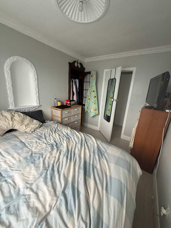 Shontelle's room