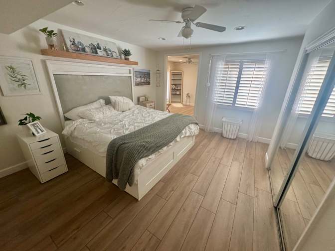 Alicia H's room
