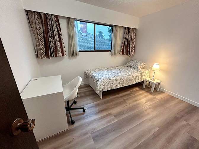 Shirin's room