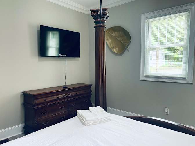 Alcove Rooms's room