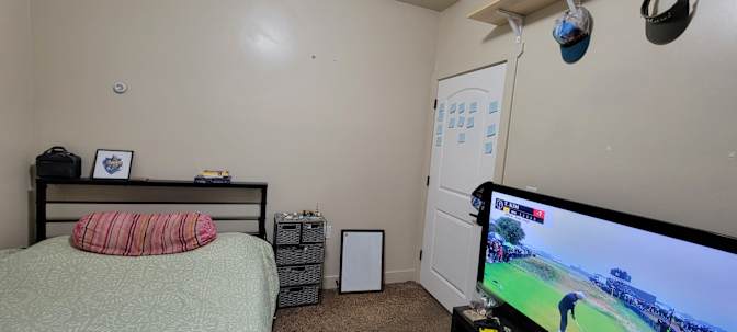 Kimmy's room