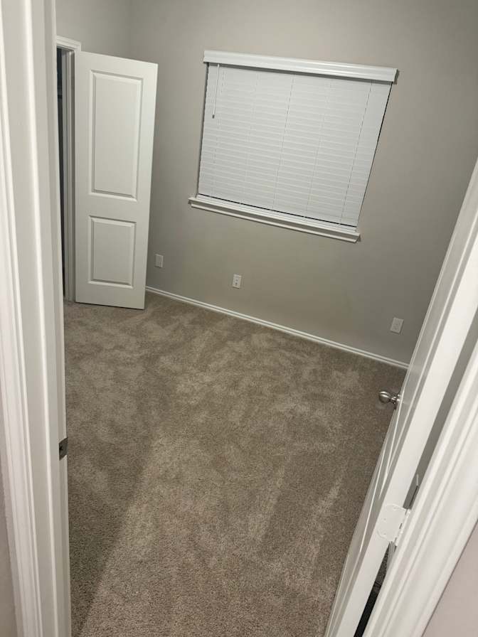 MIRACLE's room