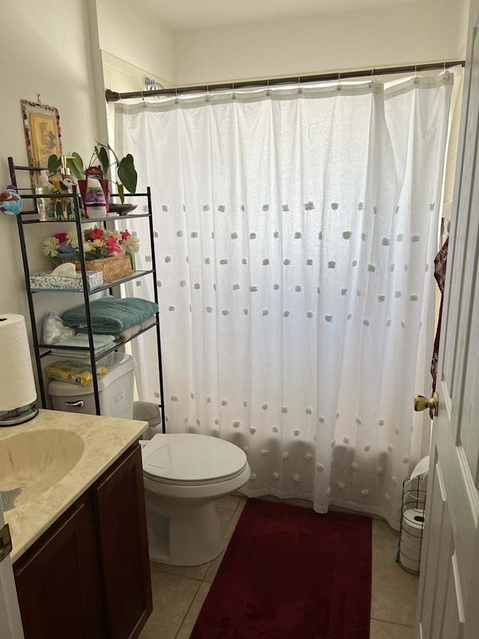 Nicki's room