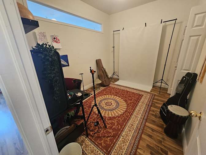 Rodolfo Lopez's room