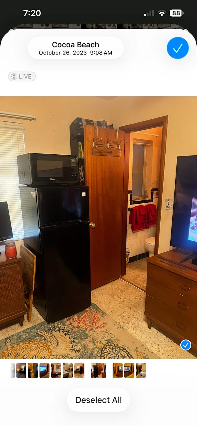 Donald Sakson's room