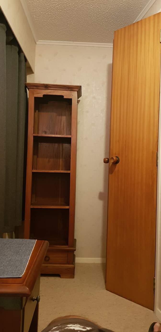 Jeff Lummis's room