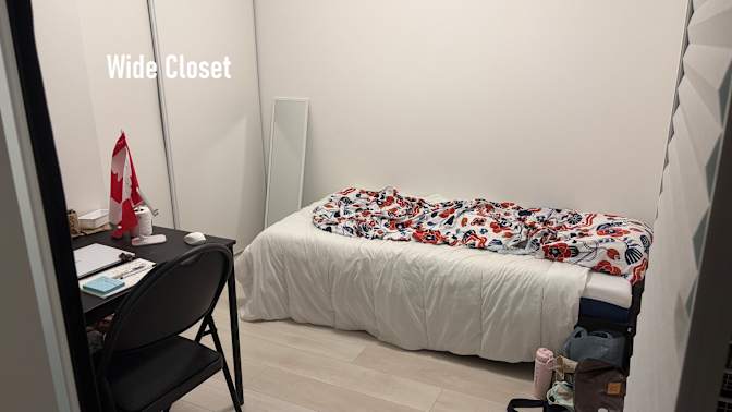 Jun's room