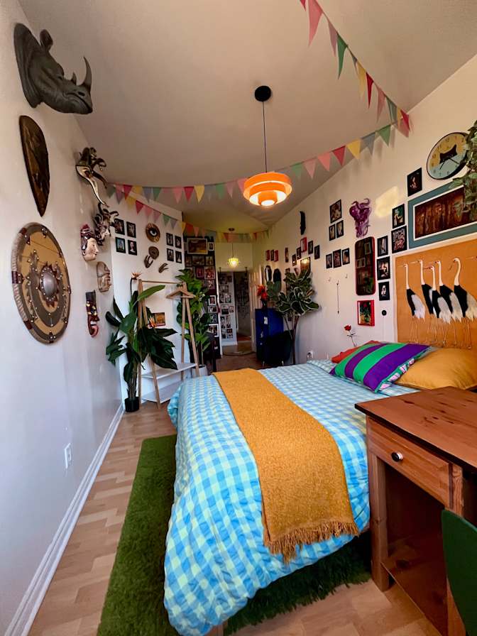 Abir's room