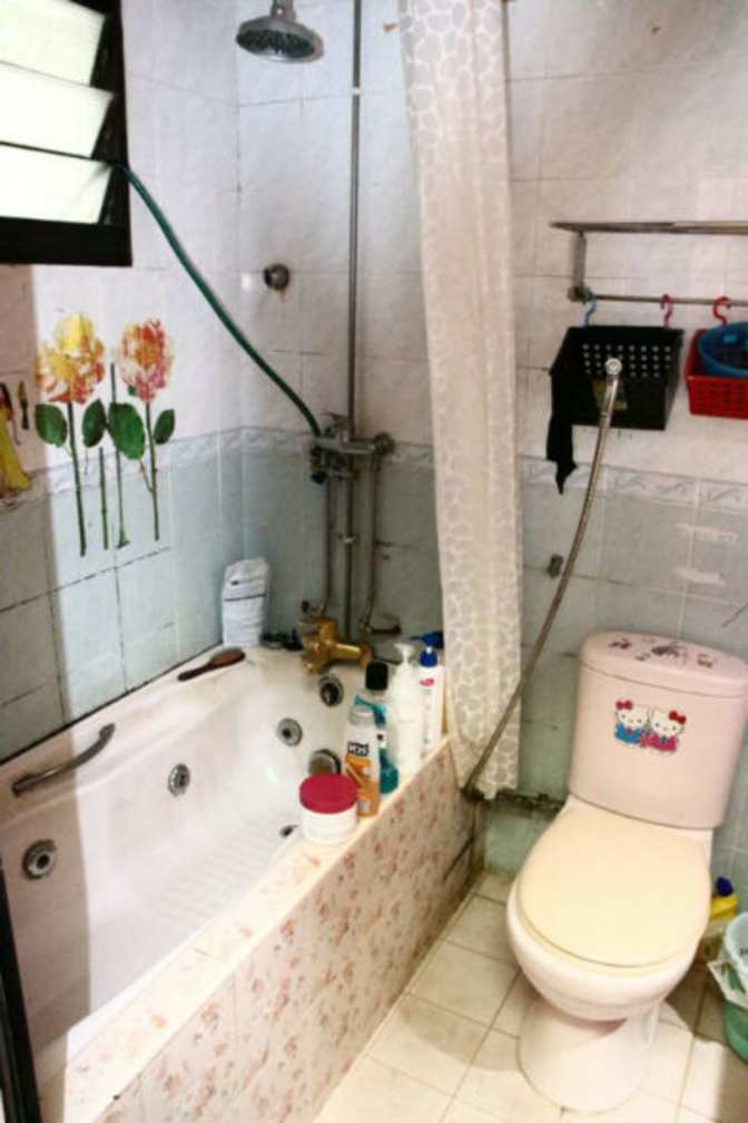 Hai Qing Philip's room