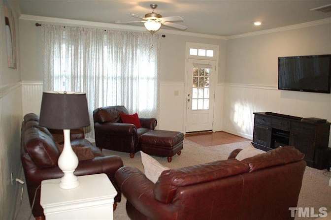 Alcove Rooms's room
