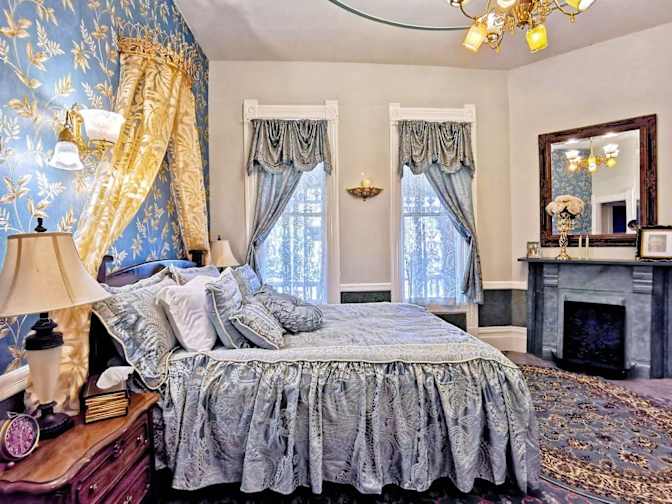 Mike's room
