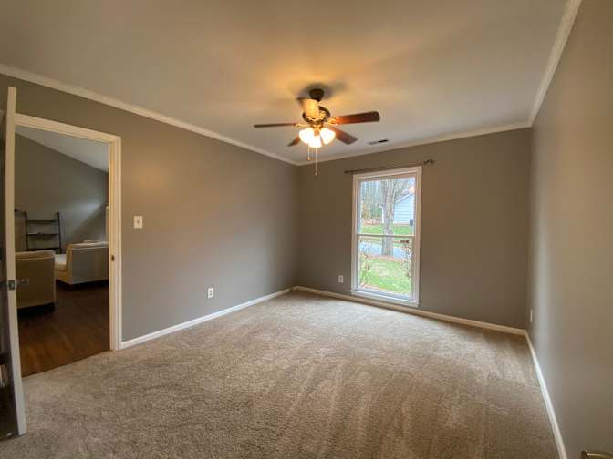 Alcove Rooms's room