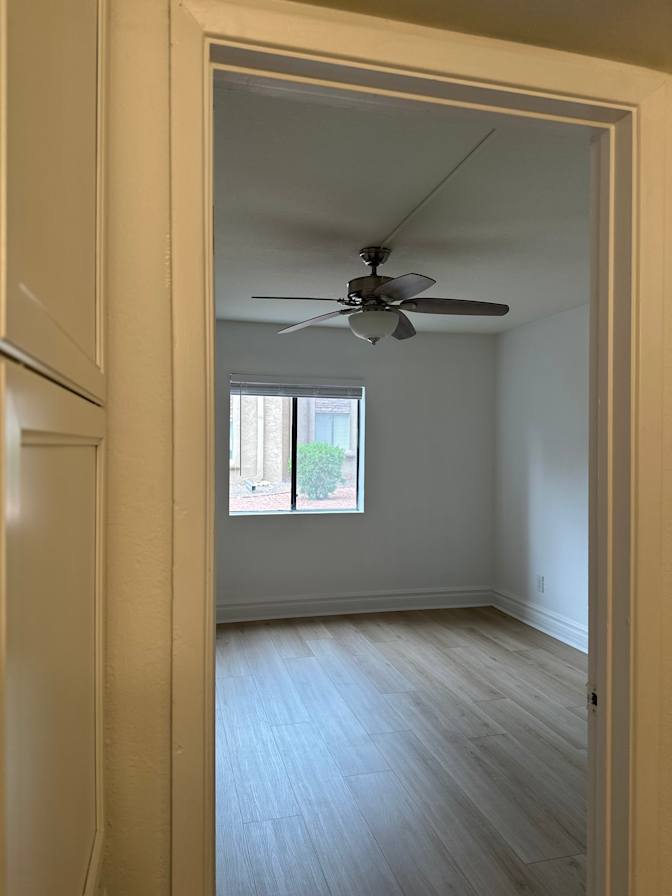 Linda R's room