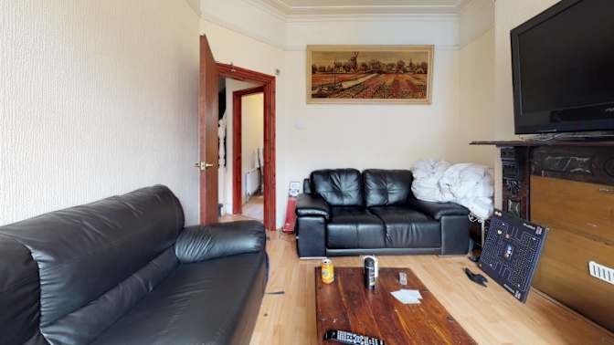 Isla's room