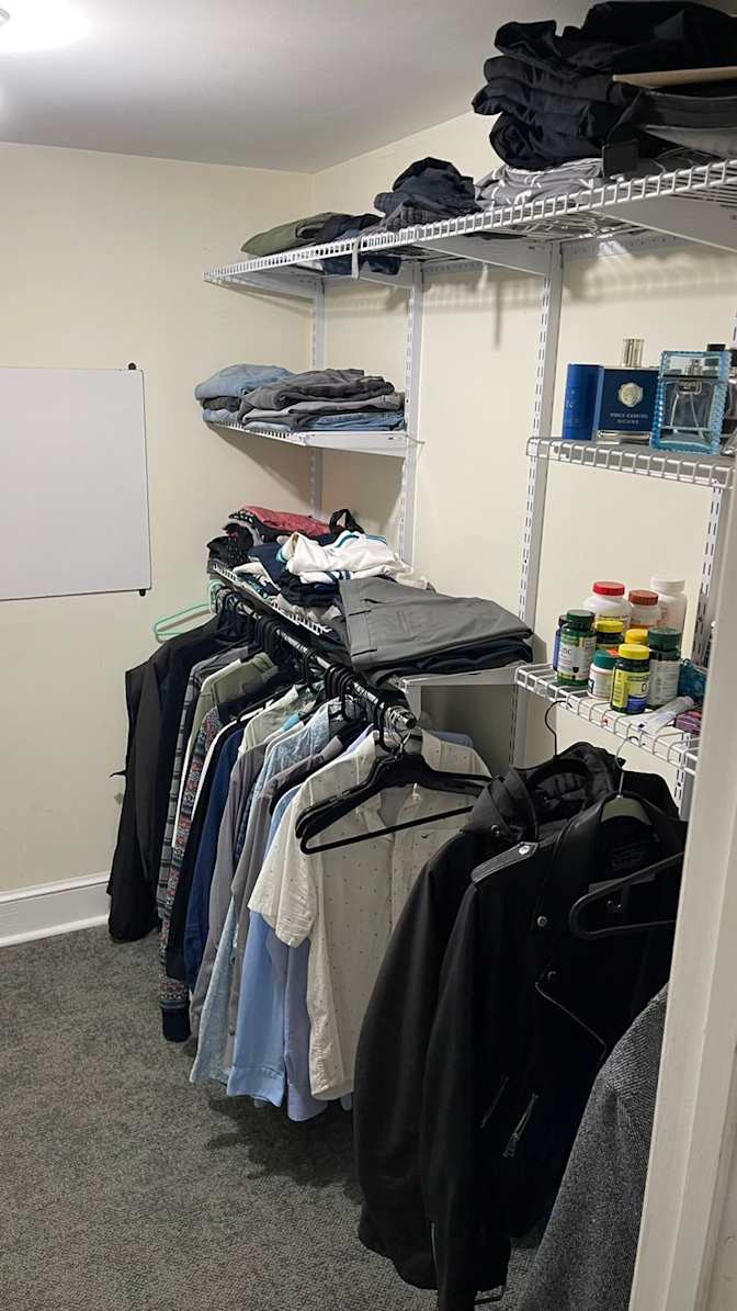 Nirav's room