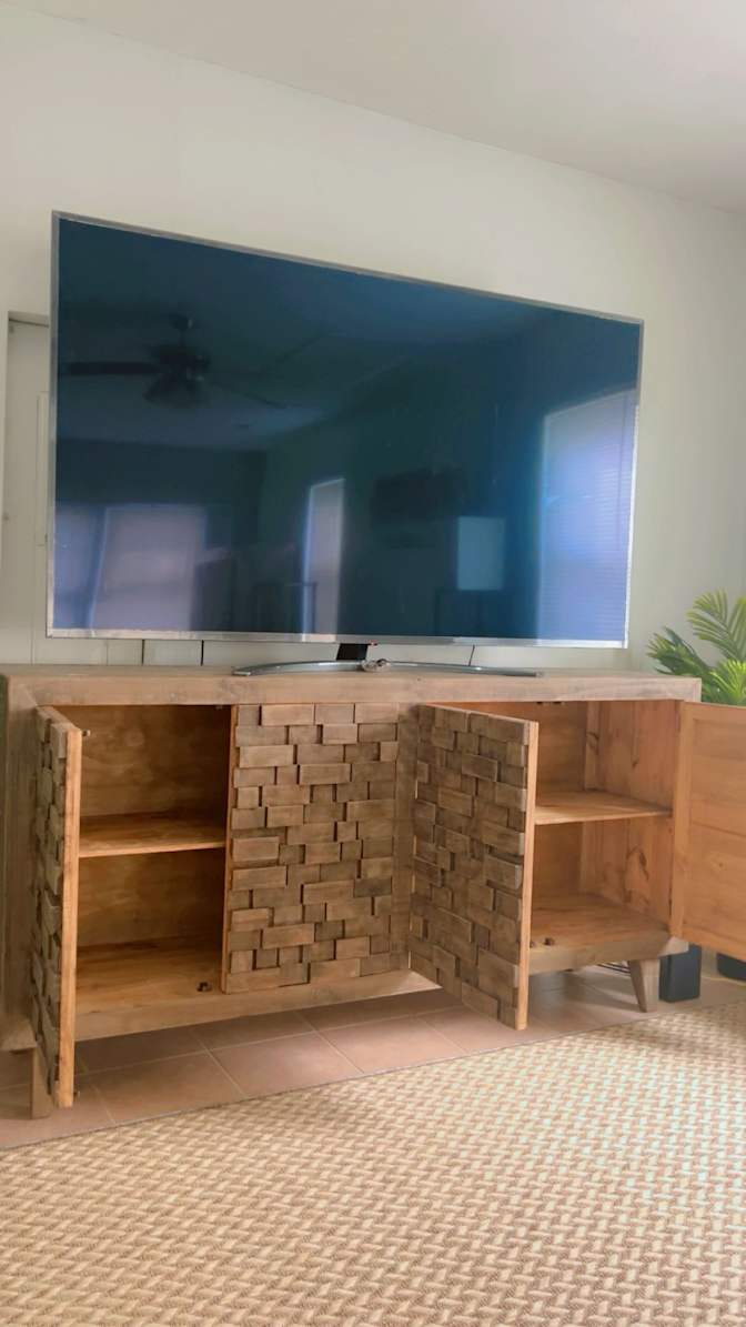 Abhishek's room