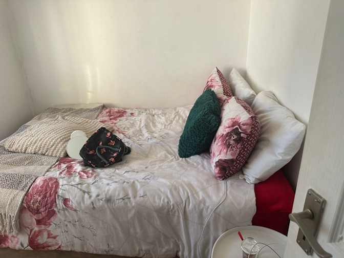 Sivuyile's room