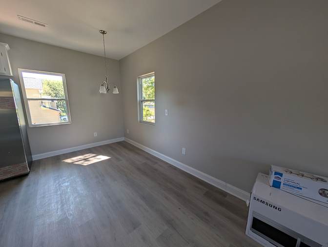 Alcove Rooms's room