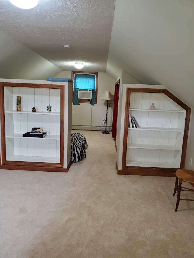 Phyllis's room