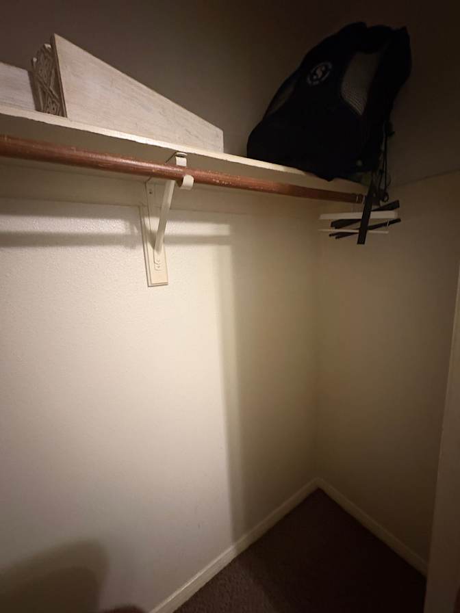 Reina's room