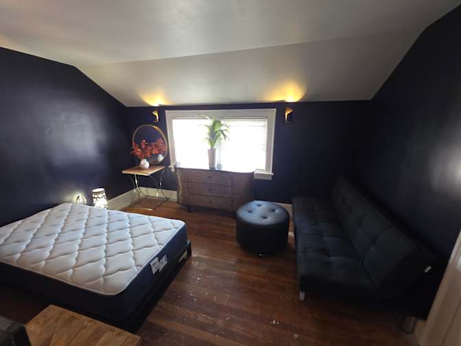 Sa'id's room