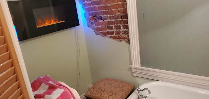 Dan's room