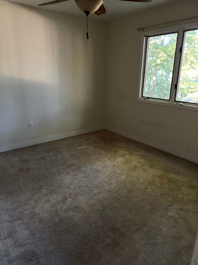Tj's room