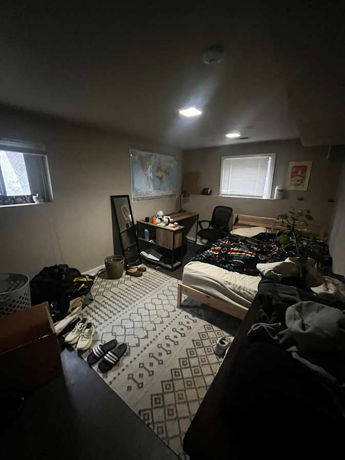 Vivian's room