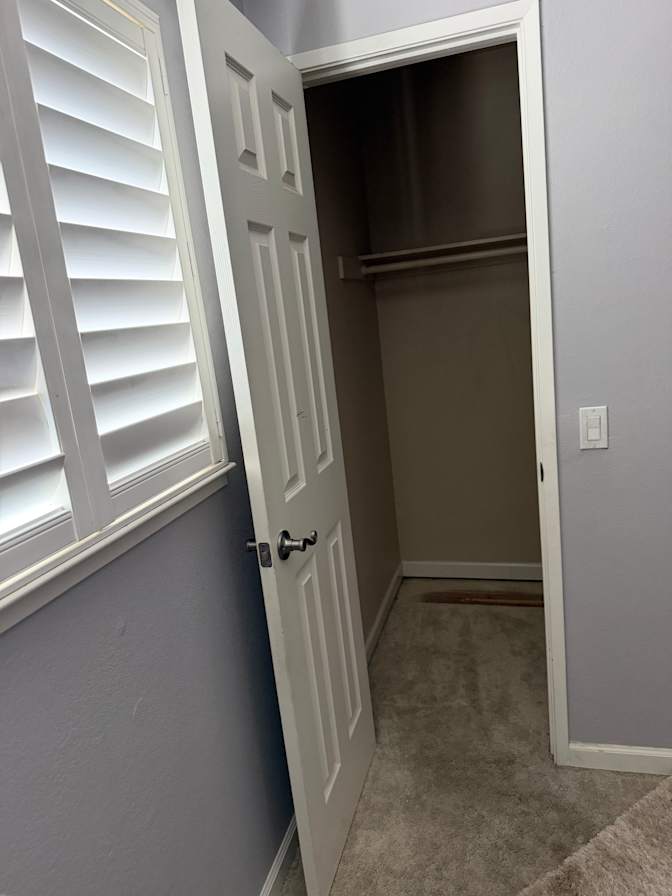 christina J Johnson's room