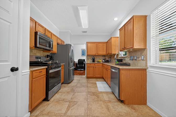 Wilson Realty & Investment Group's room