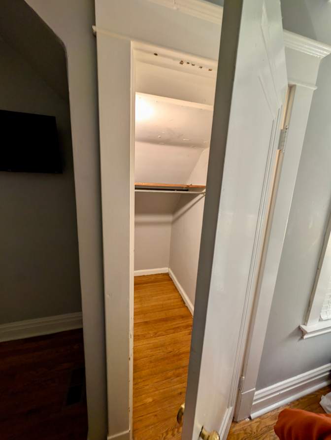 Courtney's room