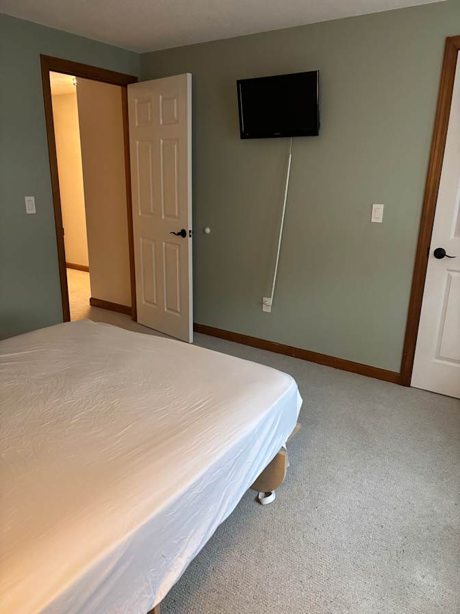 Samantha Peikes's room