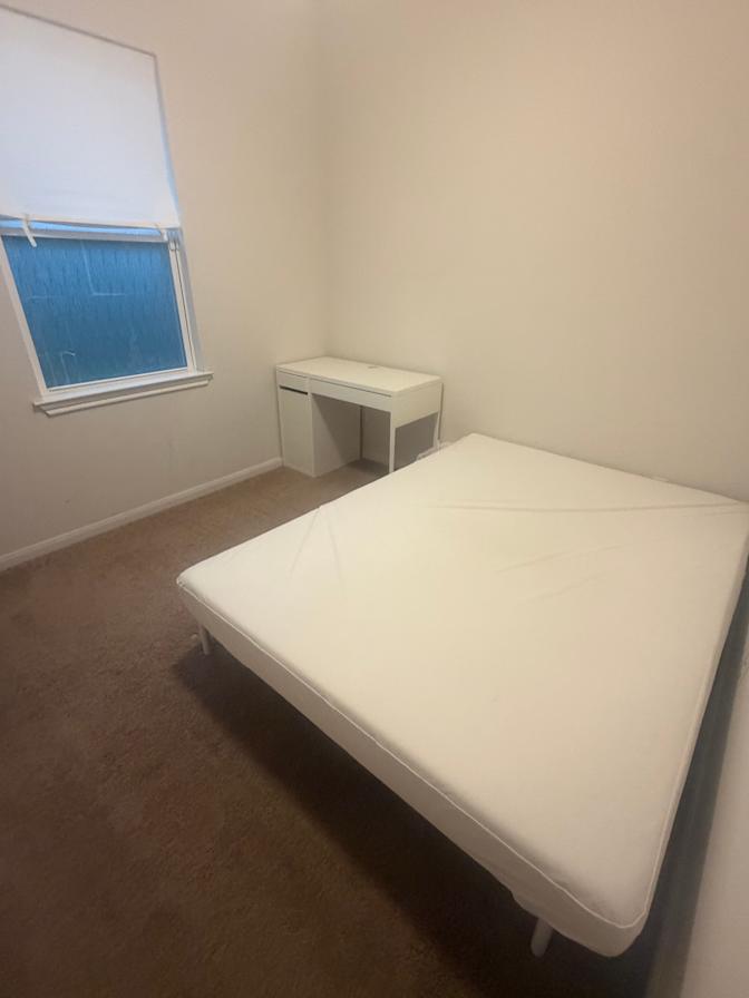 Julius's room