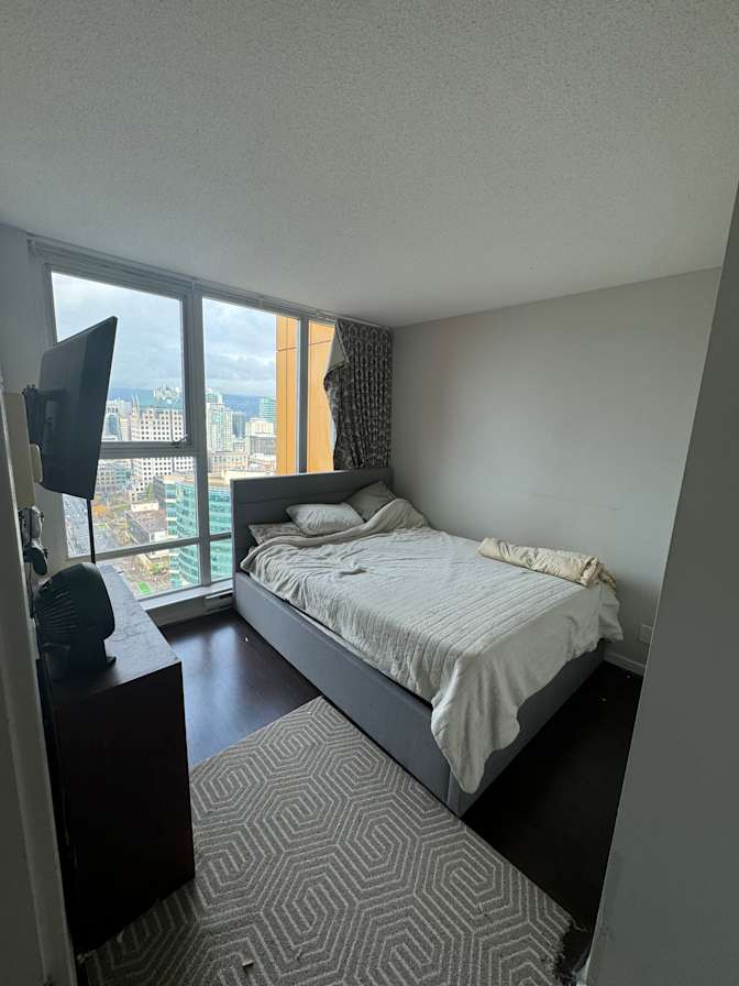 Kyle's room