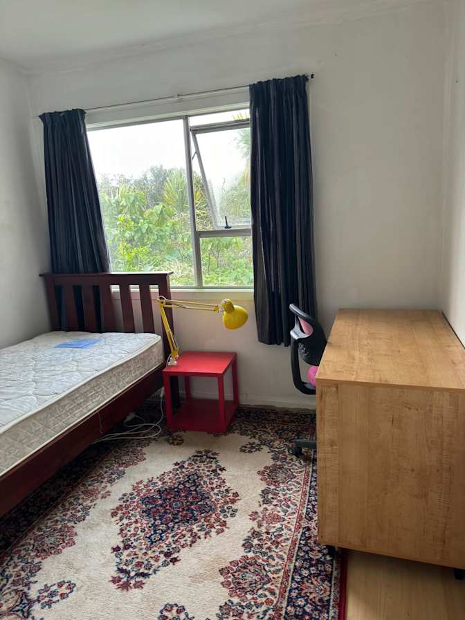 Jennifer's room