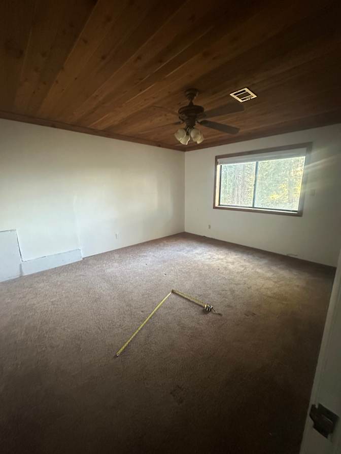 Nichoel's room