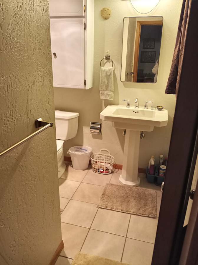 Jeanette's room