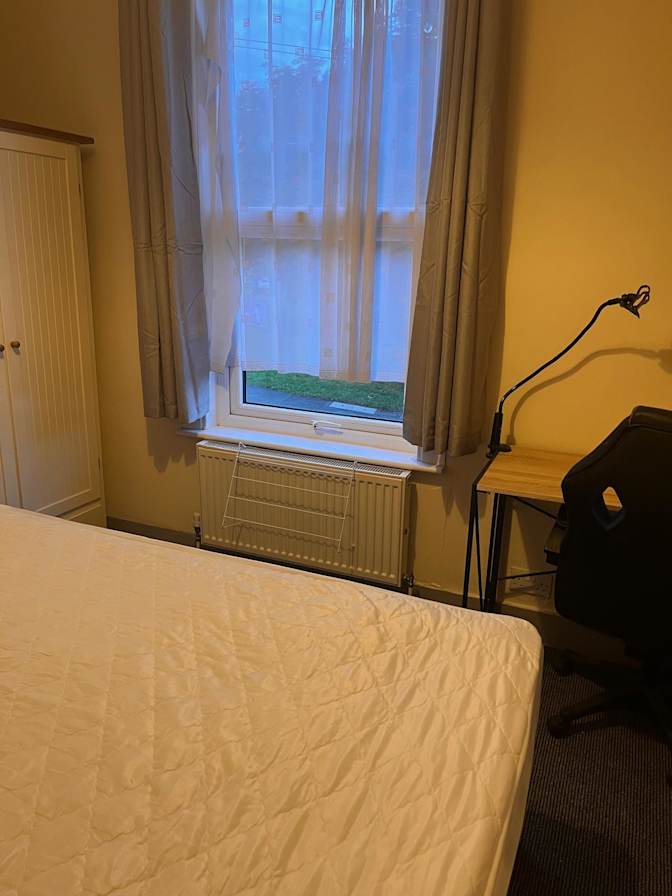 Sandra Reid's room