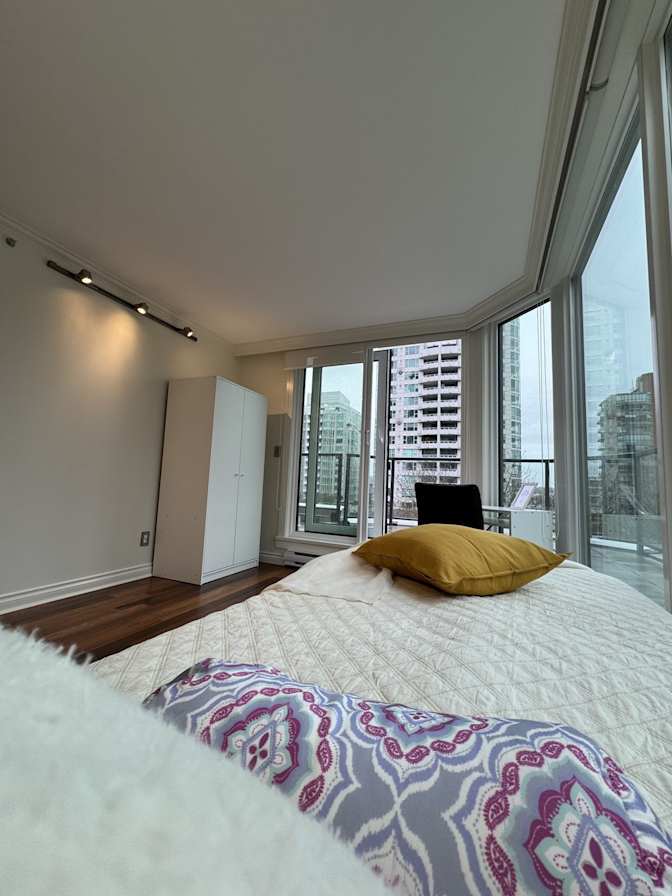 Van House's room