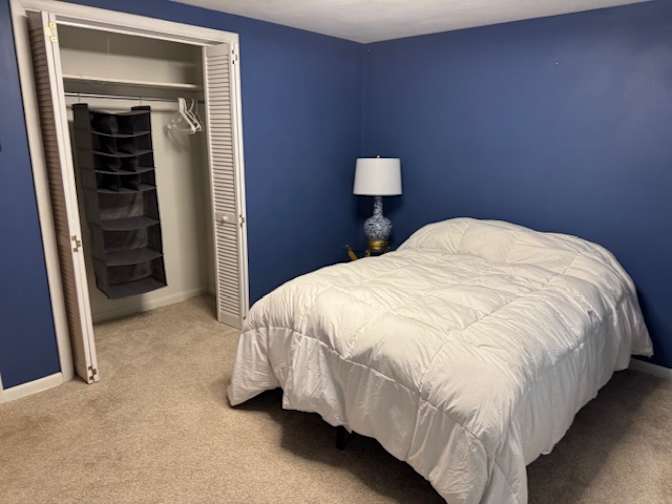 Elisa's room