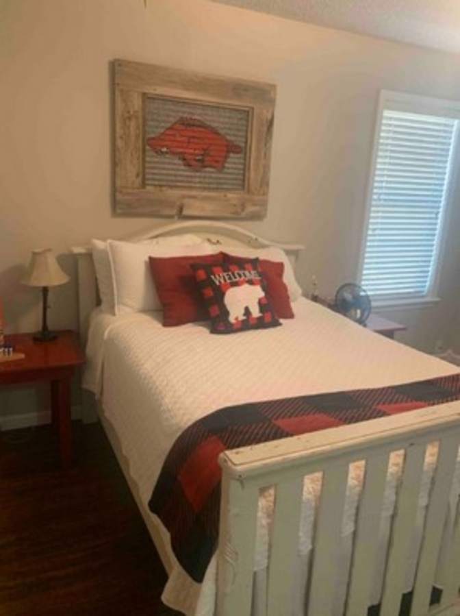 Linda's room
