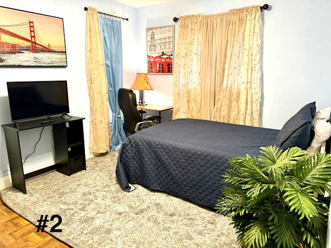 Shawn Harris's room