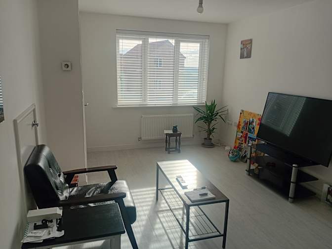 Simon's room