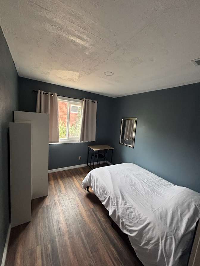 Timi's room