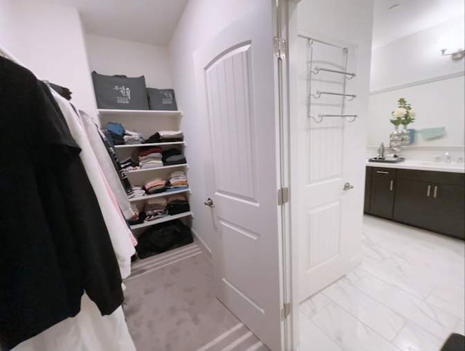 Ronald&Jeehye's room