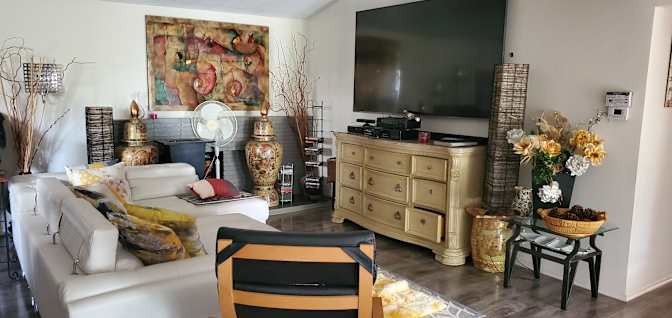 Jenn's room