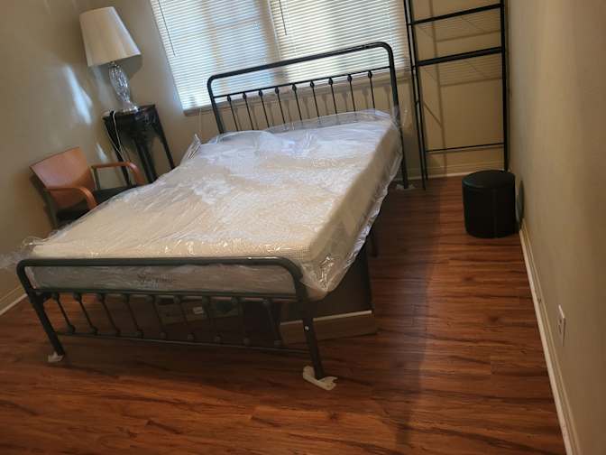 shi's room